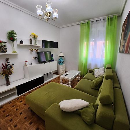 דירות לוגרוניו Apartamento Resiliencia מראה חיצוני תמונה